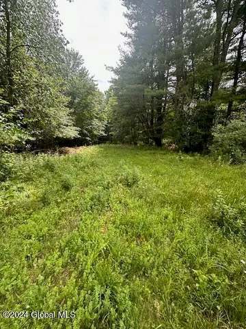 $60,000 | 66 South Of Averill Park, Averill Park, NY 12018