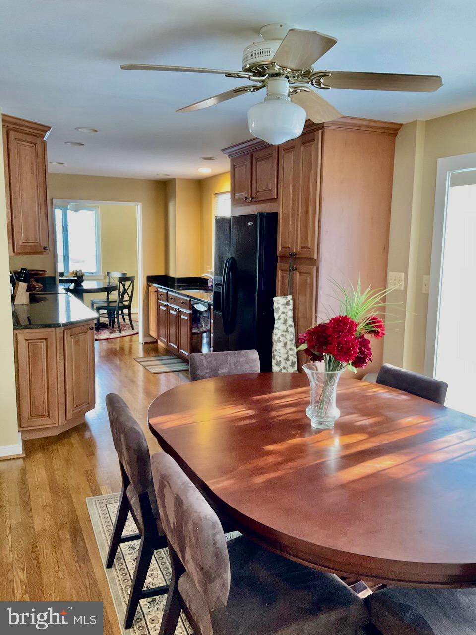 137 Poplar Avenue Wayne, PA 19087 - Photo 5 of 13 Kitchen