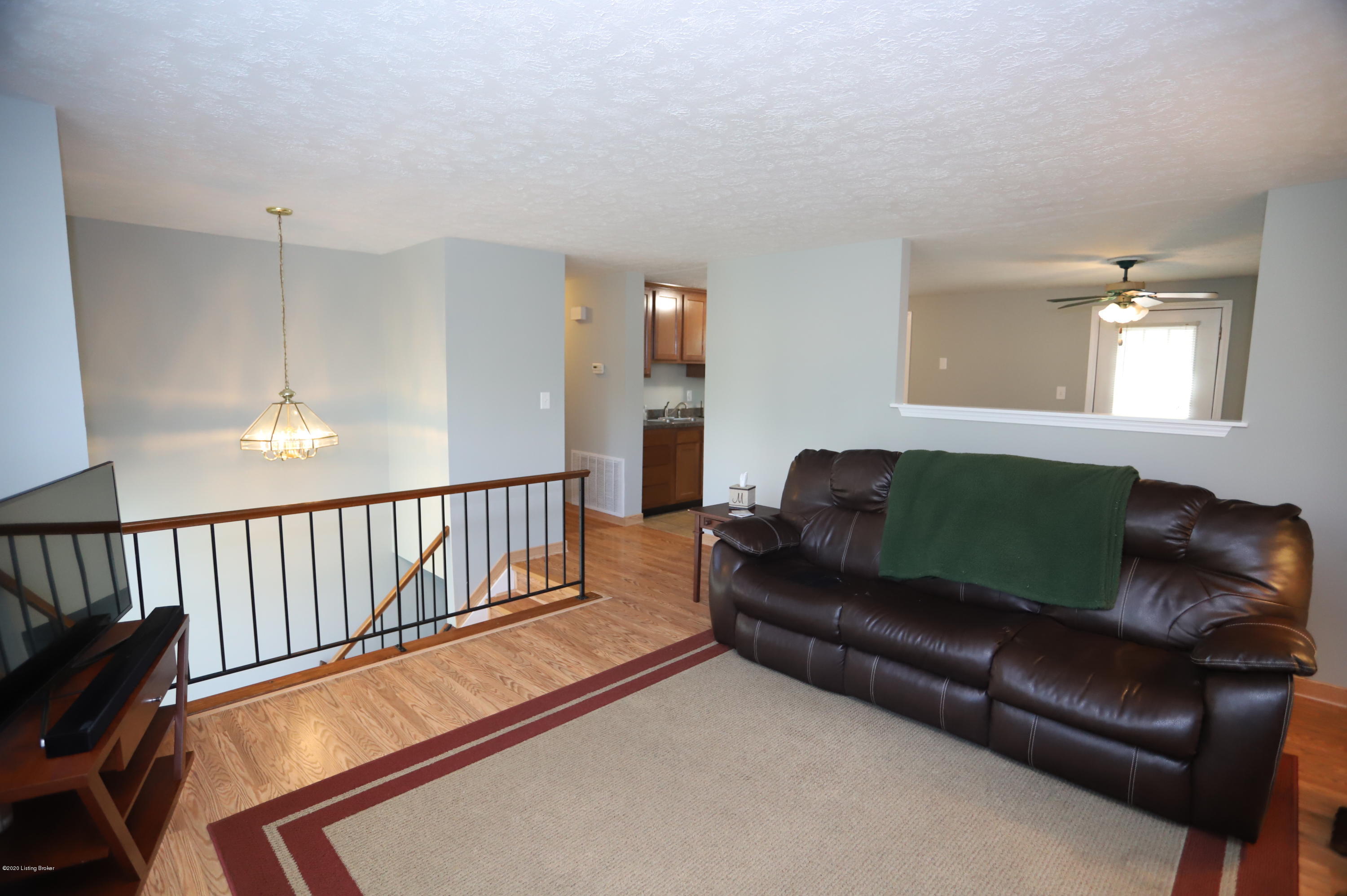 9528 Fairground Road Louisville, KY 40291 - Photo 5 of 55 living rm
