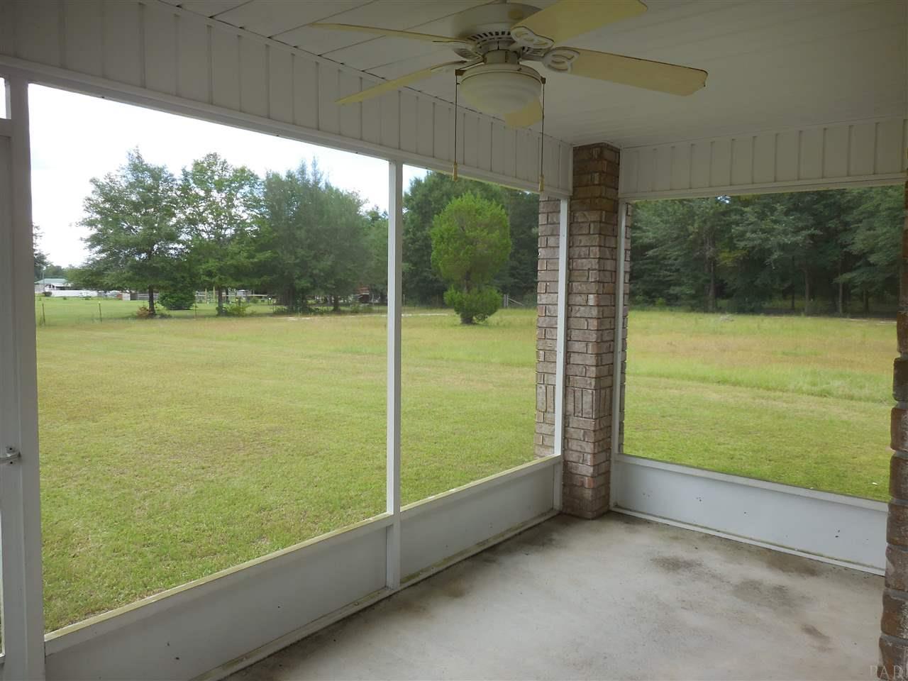7097 Heath Road Milton, FL 32570 - Photo 19 of 26 Gallery Image 19