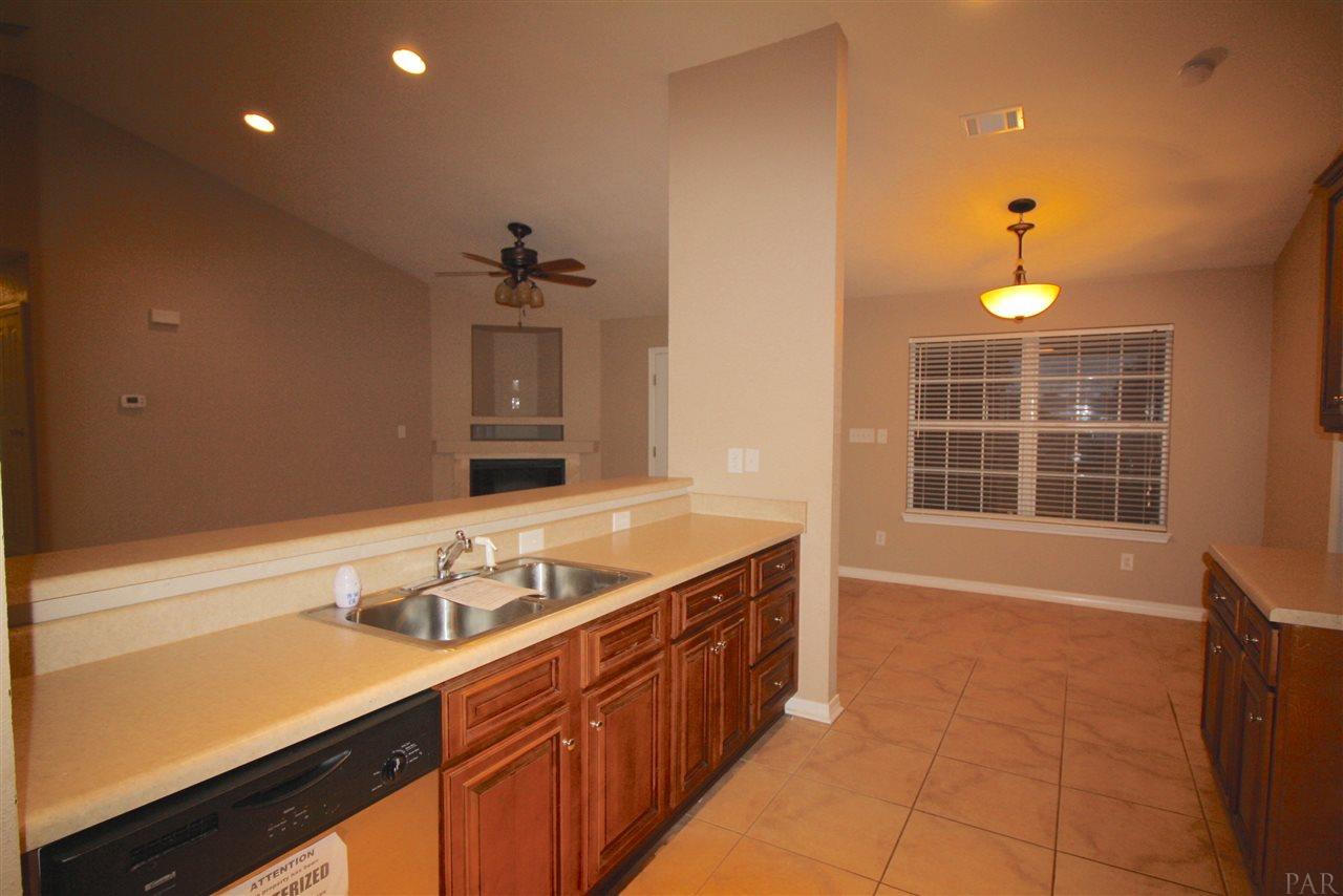 7097 Heath Road Milton, FL 32570 - Photo 6 of 26 Gallery Image 6