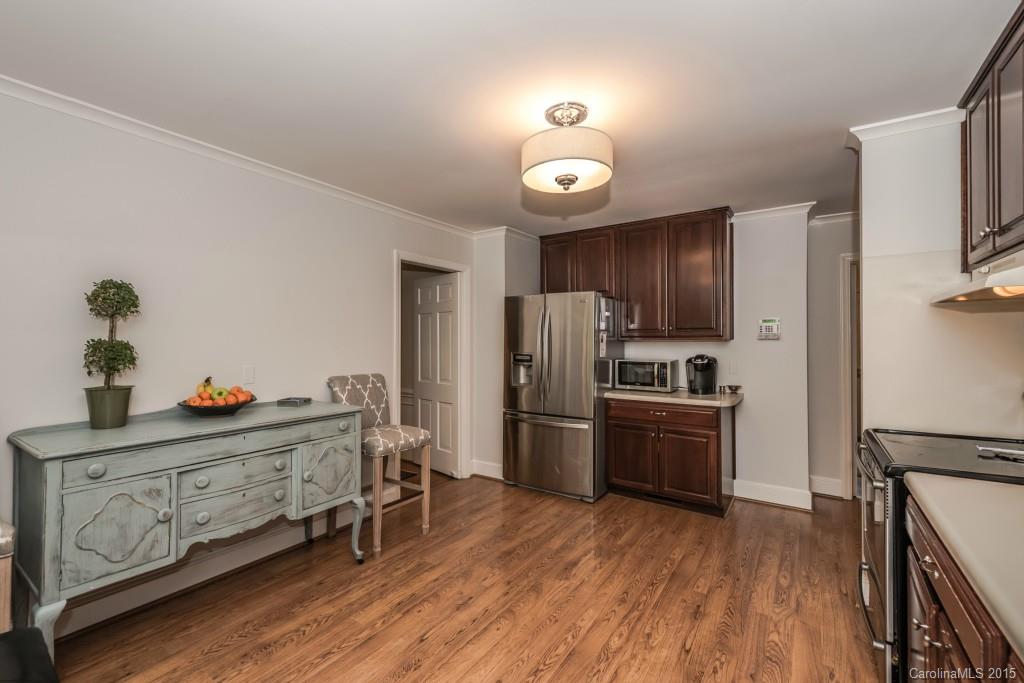 2719 Inverness Road Charlotte, NC 28211 - Photo 11 of 23 Gallery Image 11