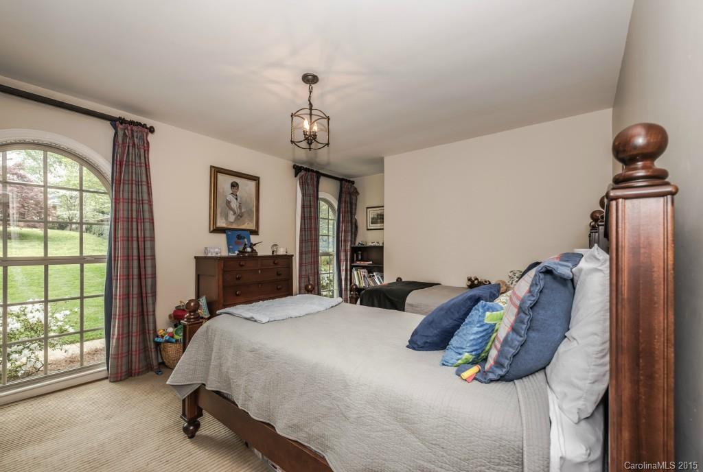 2719 Inverness Road Charlotte, NC 28211 - Photo 15 of 23 Gallery Image 15