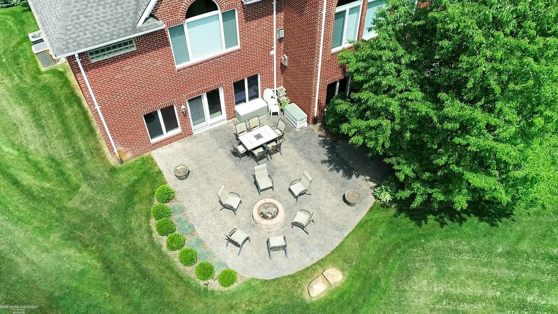 4372 Timber Ridge Drive Romeo, MI 48065 - Photo 7 of 84 Patio