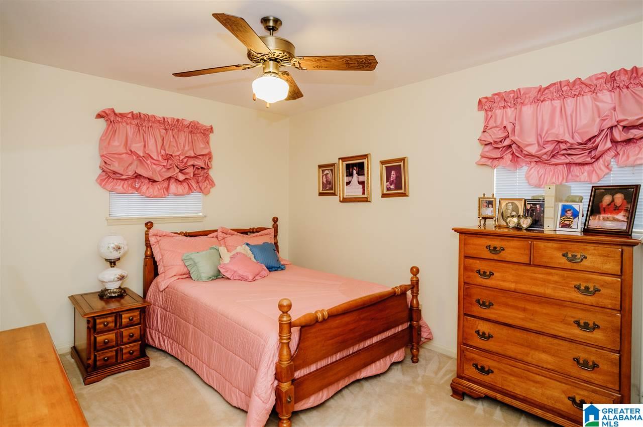 1329 Sumar Road Birmingham, AL 35213 - Photo 20 of 34