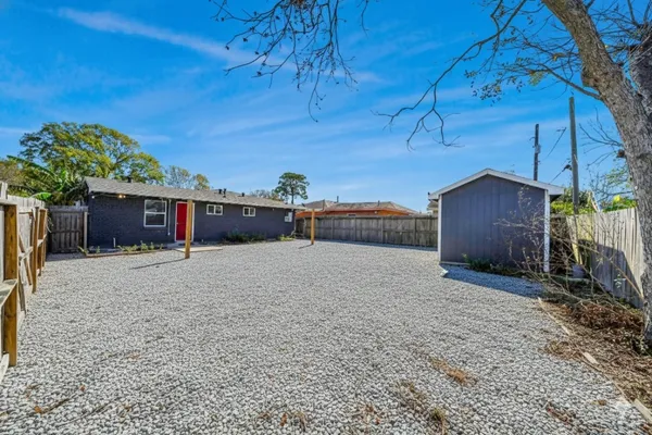 $239,000 | 2102 Dewberry Lane, Pasadena, TX 77502