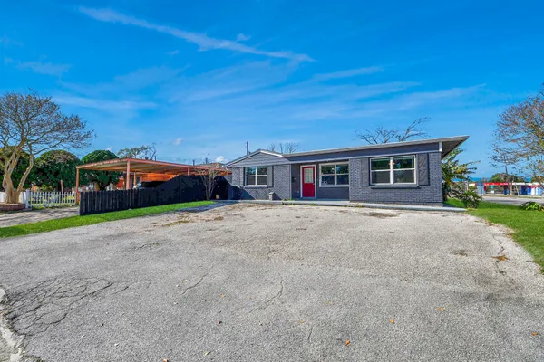 $239,000 | 2102 Dewberry Lane, Pasadena, TX 77502