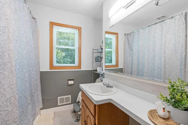 $298,500 | 11809 Southwest 72nd Avenue, Ellendale, MN 56026