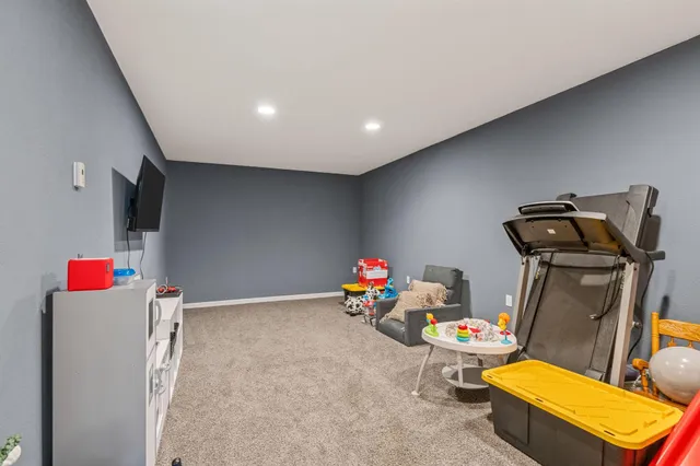 $298,500 | 11809 Southwest 72nd Avenue, Ellendale, MN 56026