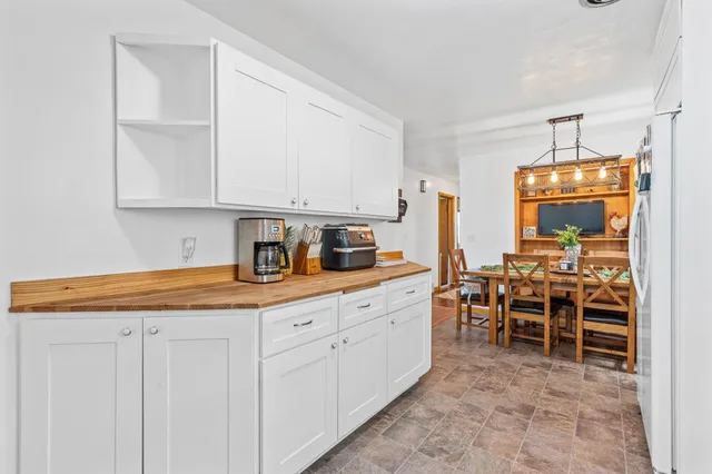 $298,500 | 11809 Southwest 72nd Avenue, Ellendale, MN 56026