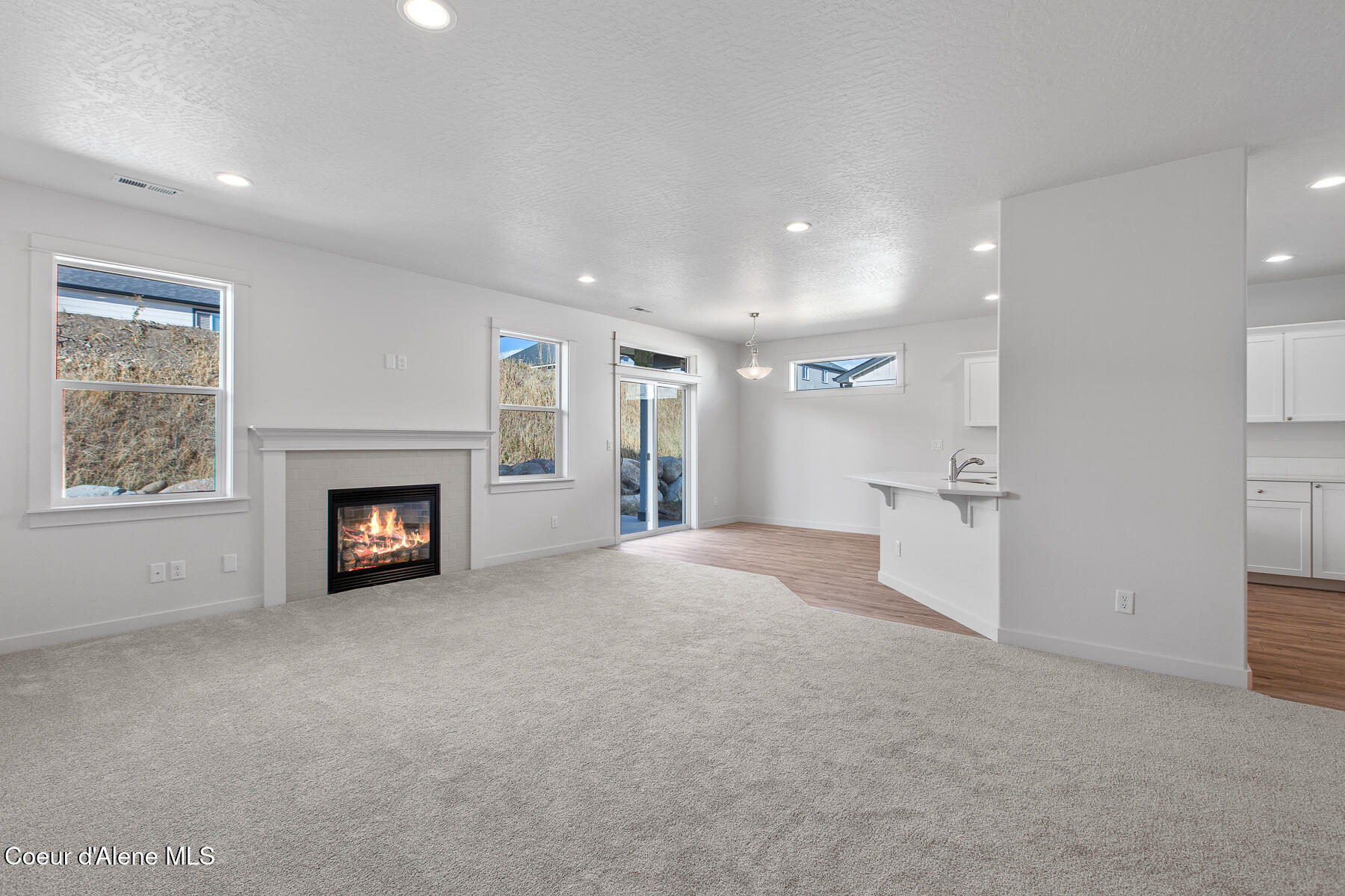 6105 West Bertelli Way Rathdrum, ID 83858 - Photo 4 of 17 6105WBertelliWay-4