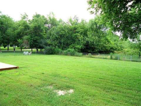 2401 East Stanley Road Mount Morris, MI 48458 - Photo 8 of 34 20415835-7.JPG