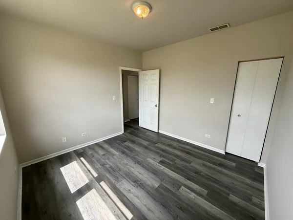 $1,700 | 7952 South Carpenter Street, Unit 3, Chicago, IL 60620