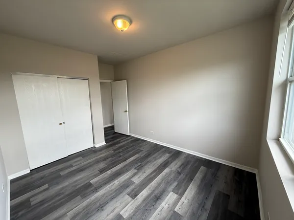 $1,700 | 7952 South Carpenter Street, Unit 3, Chicago, IL 60620