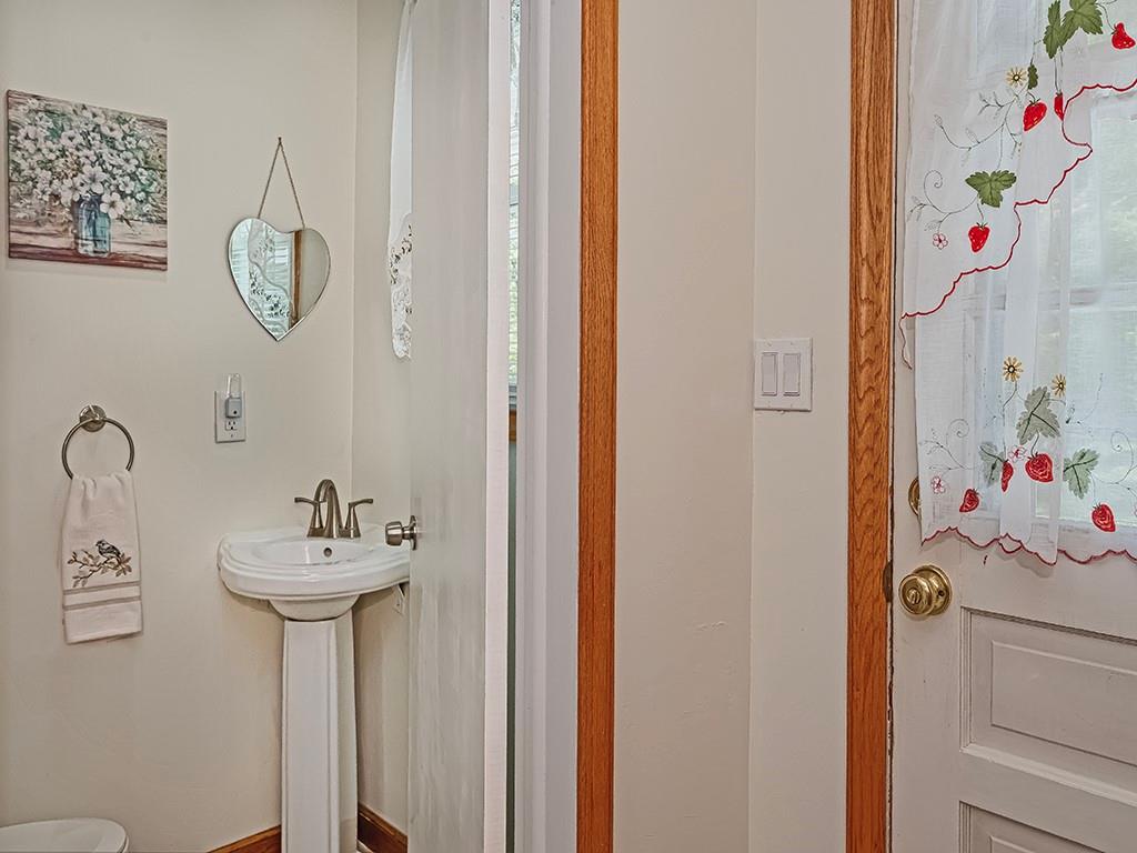 349 Marwood Road Cabot, PA 16023 - Photo 20 of 37 Half Bath off Laundry Room