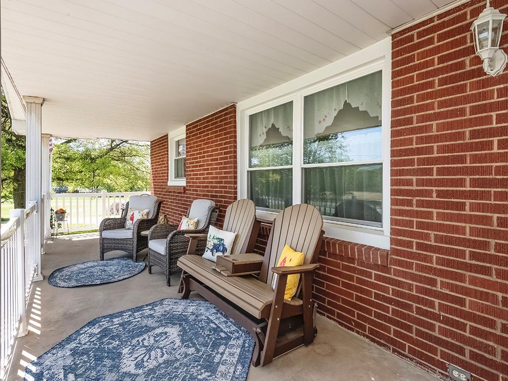 349 Marwood Road Cabot, PA 16023 - Photo 4 of 37 Gallery Image 4