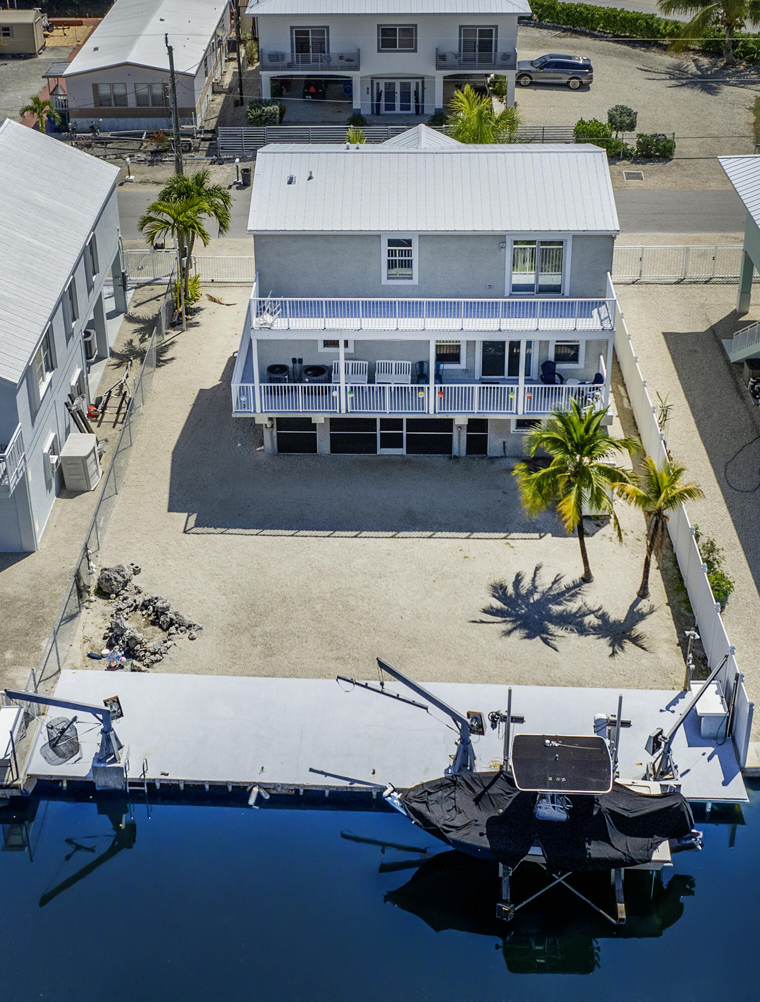 214 Lower Matecumbe Road Key Largo, FL 33037 - Photo 4 of 49 60' Concrete Dock Davits 21