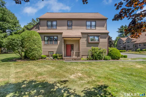 $499,900 | 16 Stillmeadow Circle, Unit 16, Monroe, CT 06468