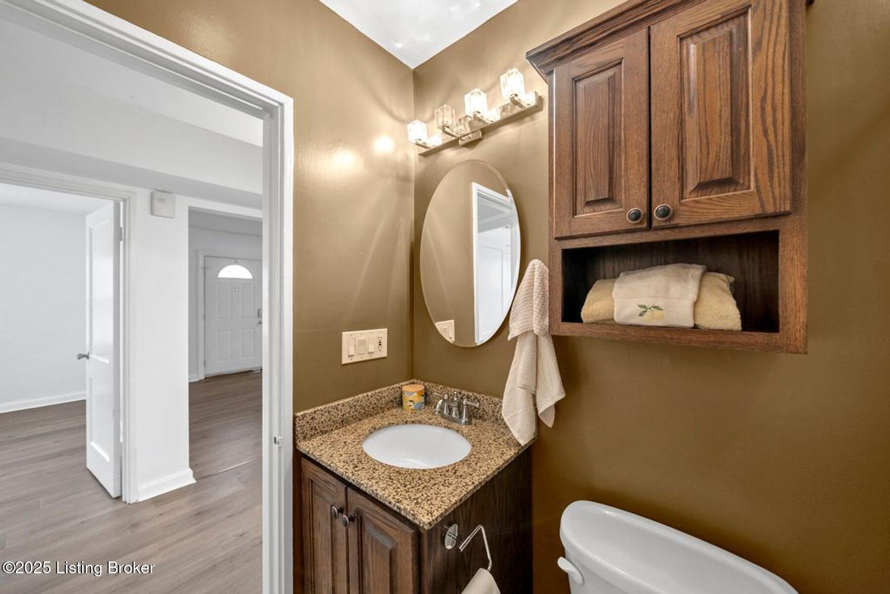 2720 Alanmede Road Louisville, KY 40205 - Photo 25 of 57 photo_online_024