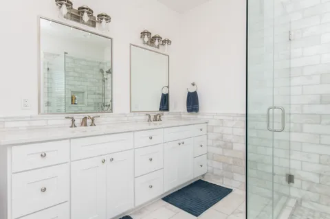 $1,050,000 | N42W33349 Glen View Court, Nashotah, WI 53058