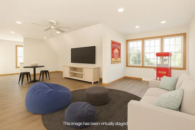 $1,050,000 | N42W33349 Glen View Court, Nashotah, WI 53058