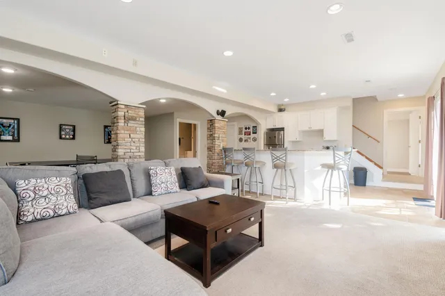 $1,050,000 | N42W33349 Glen View Court, Nashotah, WI 53058