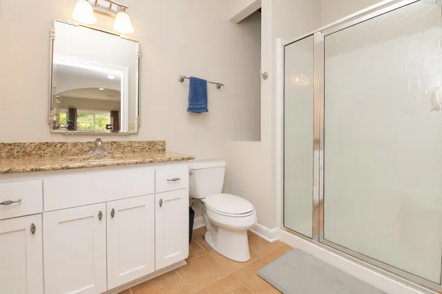 $1,050,000 | N42W33349 Glen View Court, Nashotah, WI 53058