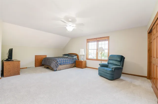 $1,050,000 | N42W33349 Glen View Court, Nashotah, WI 53058