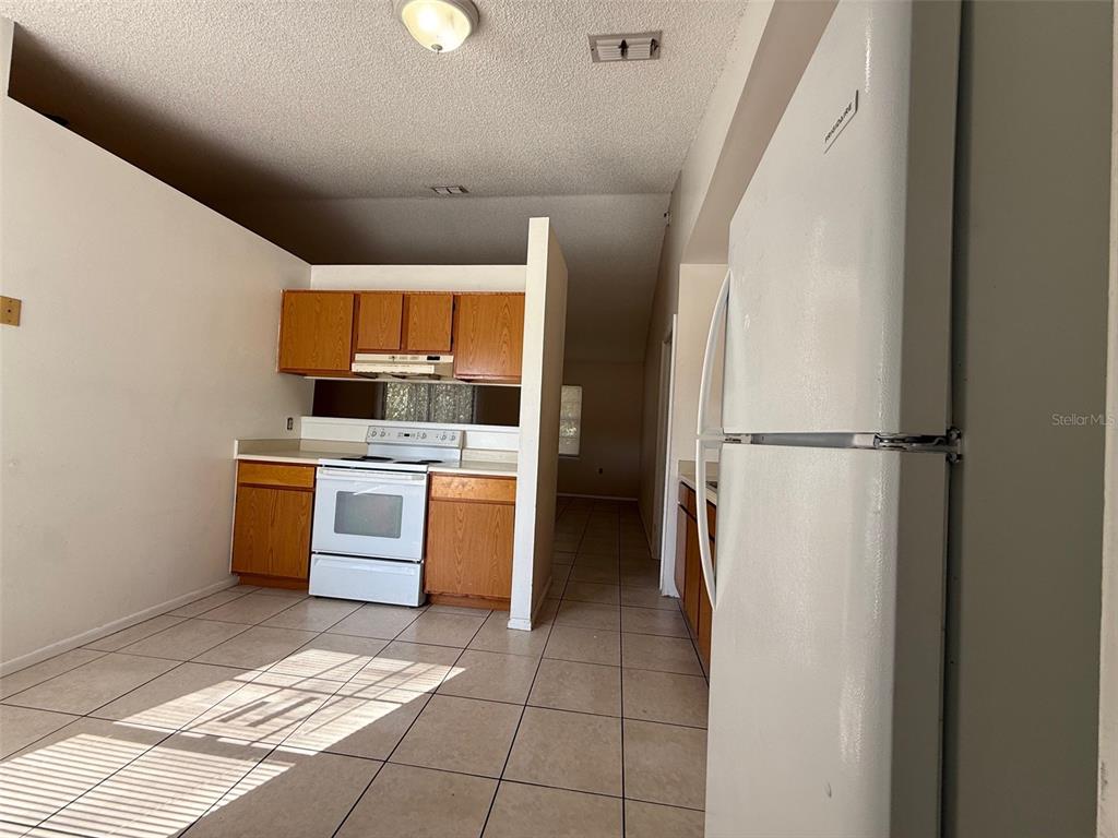 3240 Littlefield Street Deltona, FL 32738 - Photo 8 of 19