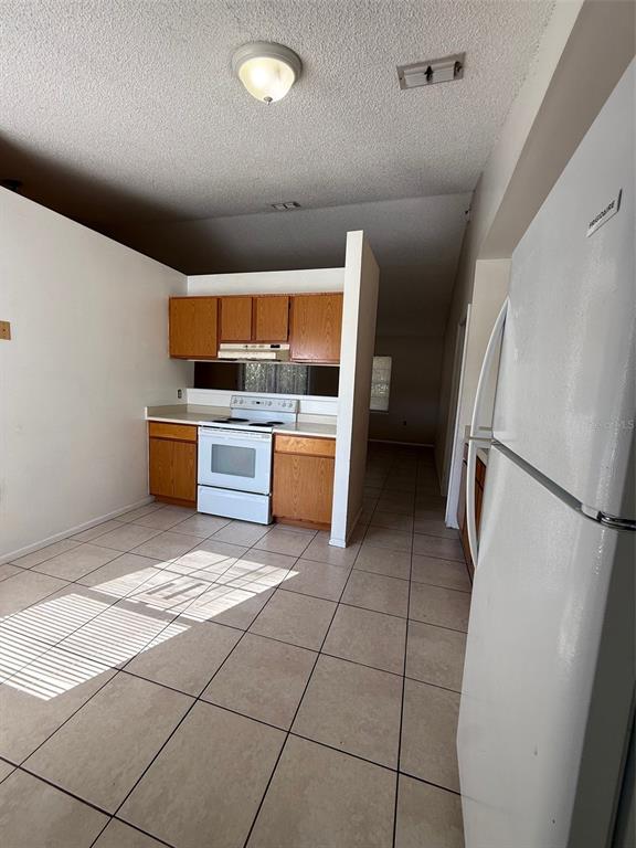 3240 Littlefield Street Deltona, FL 32738 - Photo 9 of 19