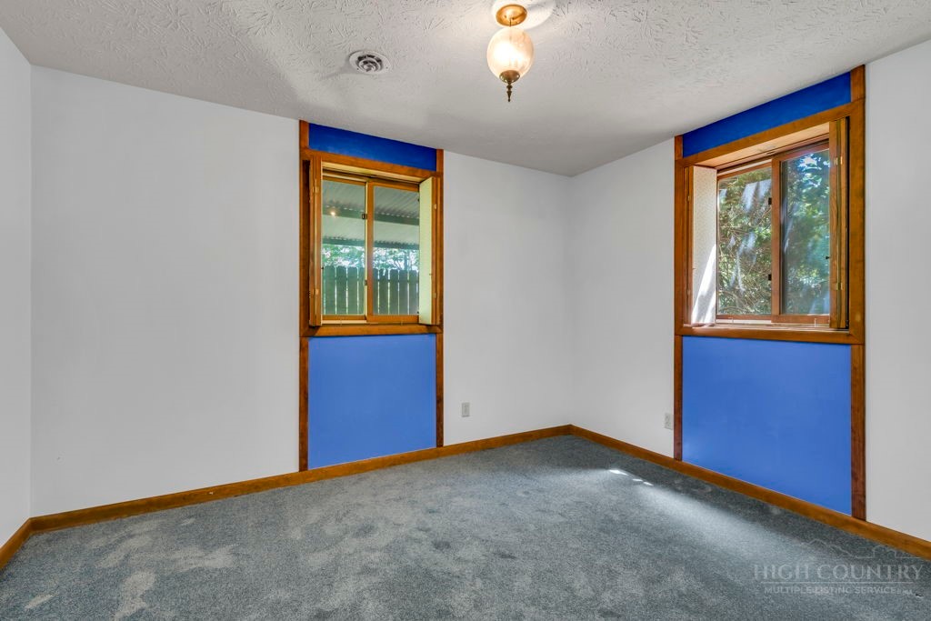 1065 Ravens Ridge Circle Boone, NC 28607 - Photo 39 of 50