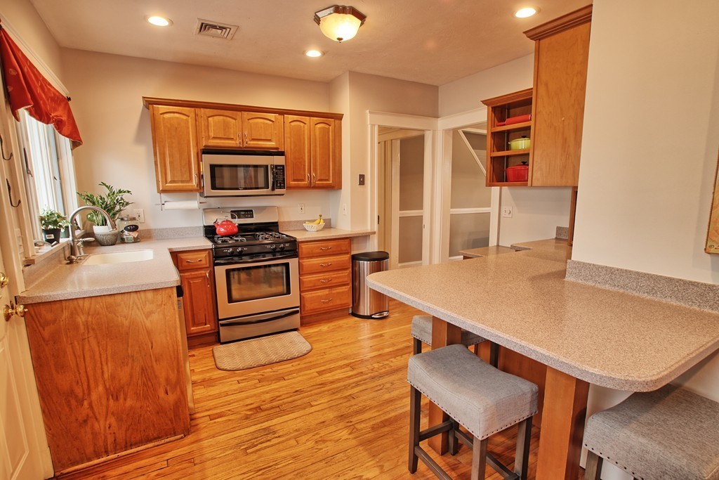 38 Hemlock Road Boston, MA 02132 - Photo 8 of 24 Gallery Image 8
