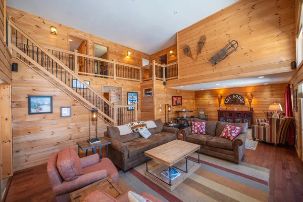 $869,000 | 6 Brumms Way, West Dover, VT 05356