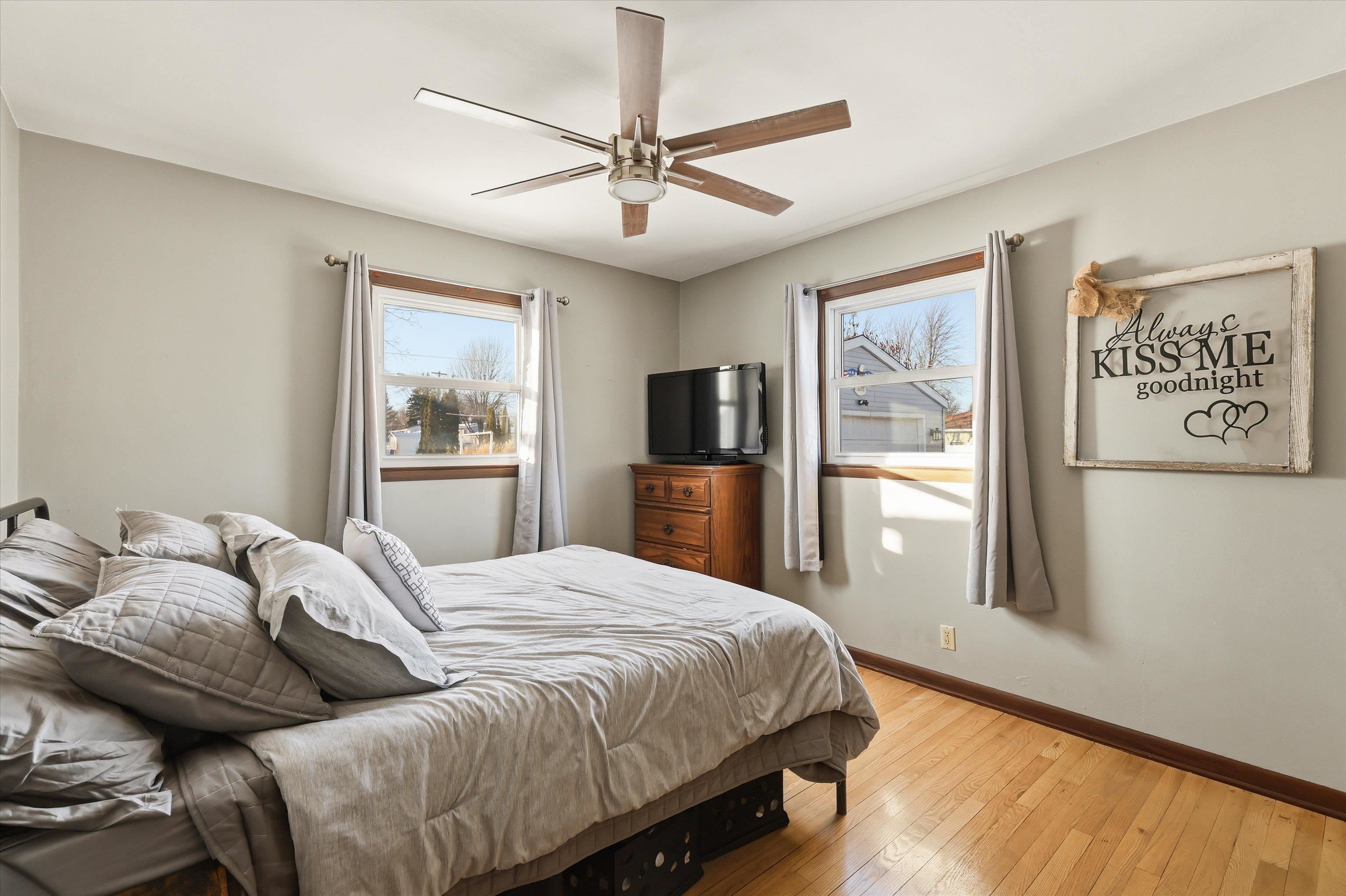 215 Lilac Lane Little Chute, WI 54140 - Photo 12 of 25