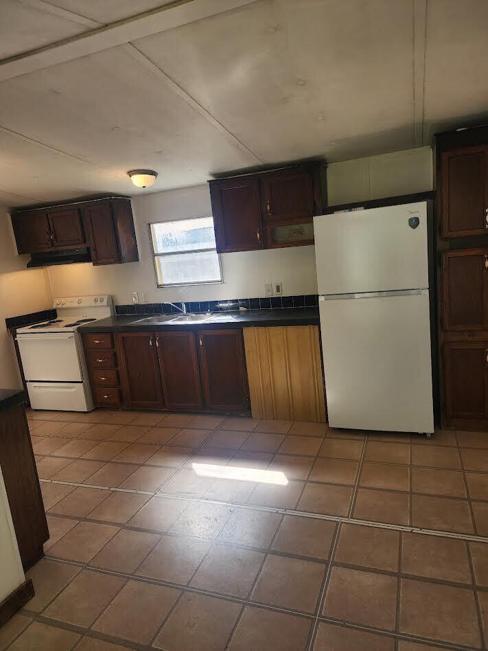 1066 Cloverhill Road Raven, VA 24639 - Photo 12 of 20 Kitchen (3)