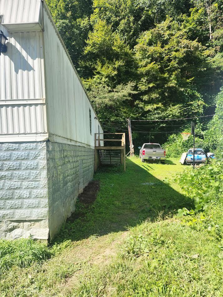 1066 Cloverhill Road Raven, VA 24639 - Photo 3 of 20 Back View