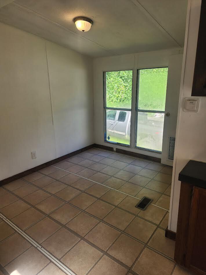 1066 Cloverhill Road Raven, VA 24639 - Photo 10 of 20 Dining Room (3)