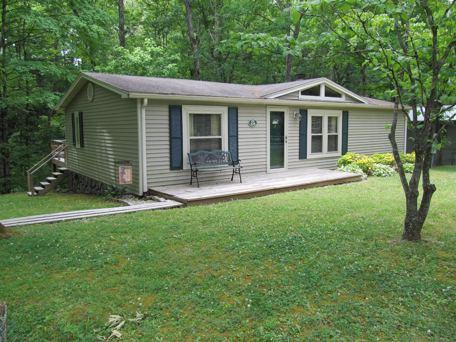 526 Watson Road Sevierville, TN 37862 - Photo 2 of 11 IMG_1336