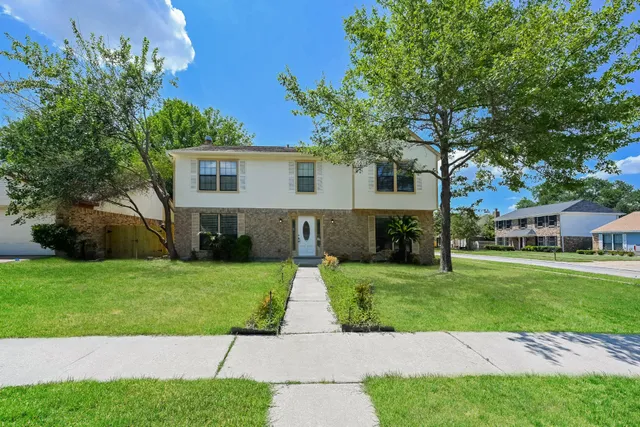 $2,200 | 11943 Kleinfields Drive, Houston, TX 77066