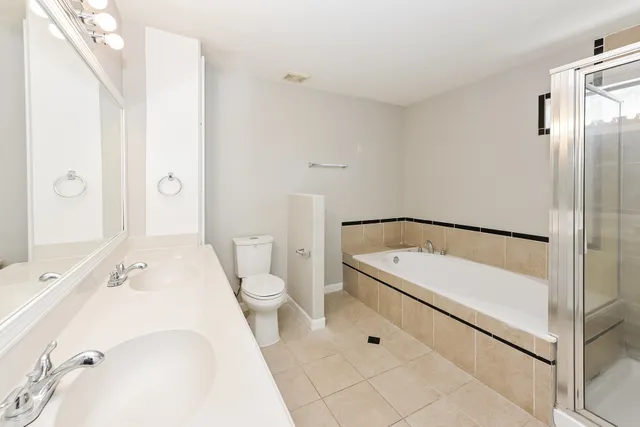 $2,200 | 11943 Kleinfields Drive, Houston, TX 77066