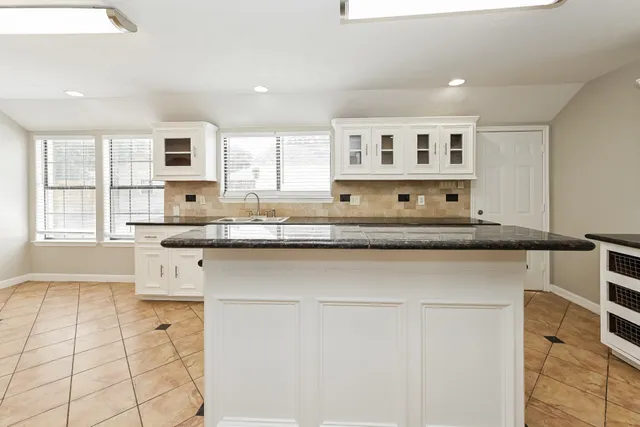 $2,200 | 11943 Kleinfields Drive, Houston, TX 77066