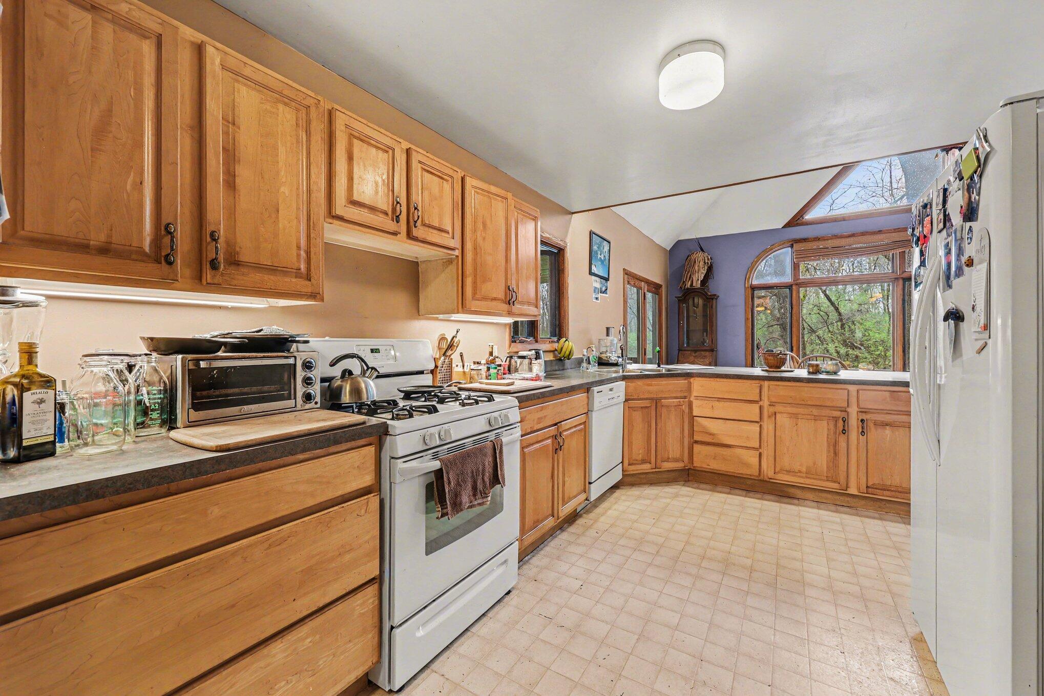 3824 Moscow Road Spring Arbor, MI 49283 - Photo 7 of 21 007_file_3996