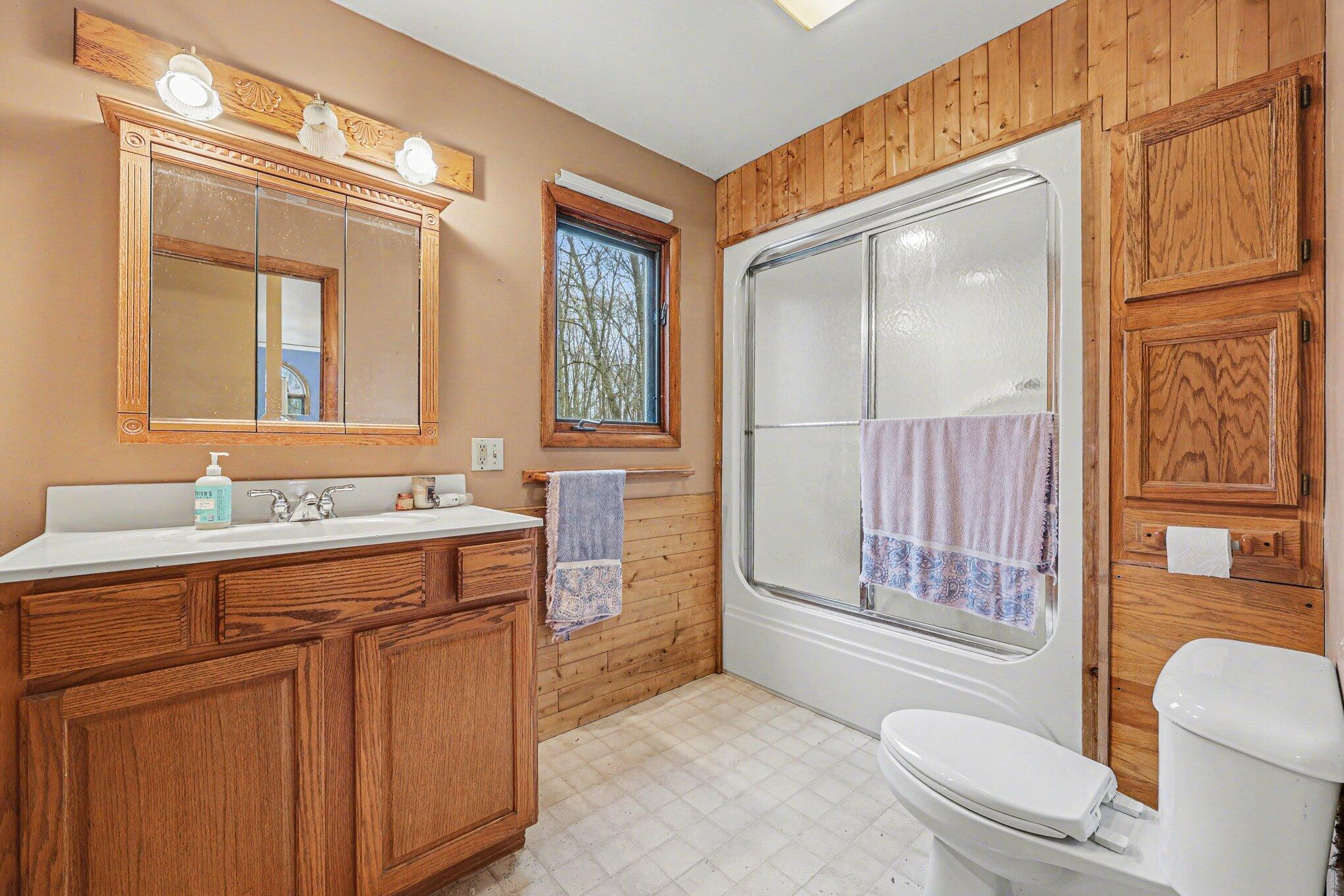3824 Moscow Road Spring Arbor, MI 49283 - Photo 8 of 21 008_file_1241