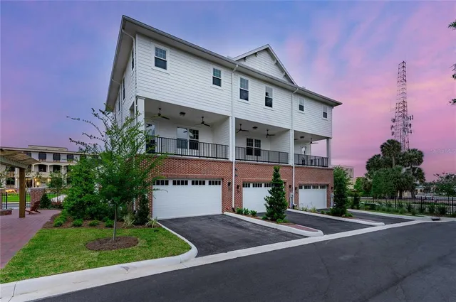 $769,900 | 141 Southeast Watula Avenue, Ocala, FL 34471