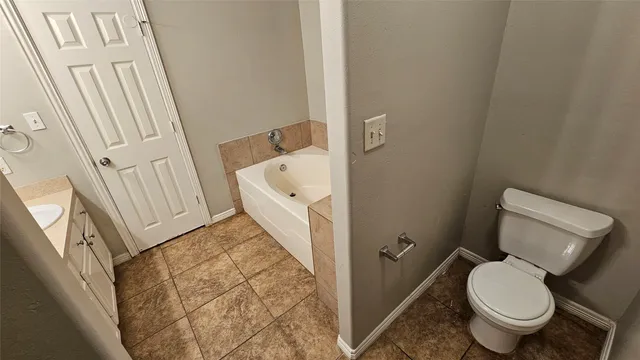 $1,850 | 10130 Berrybriar Lane, Tomball, TX 77375