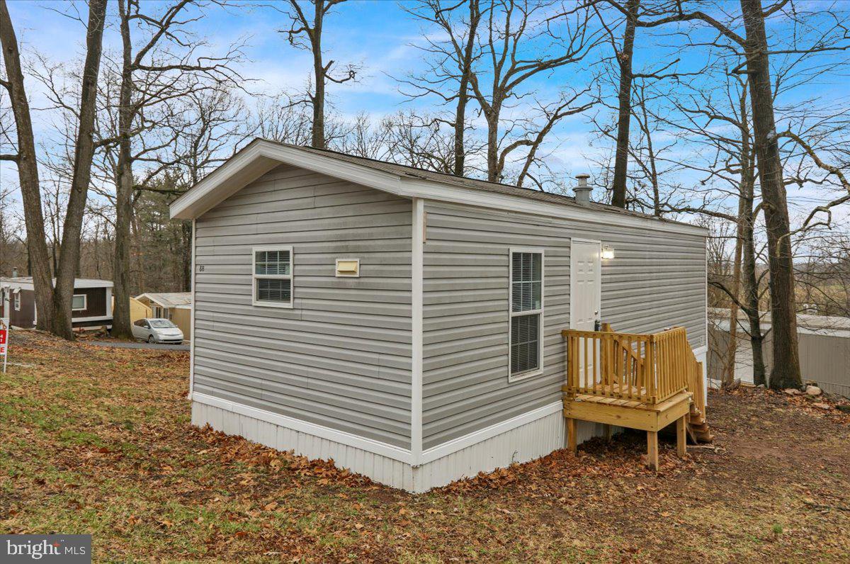 88 Upper Loop Road Leesport, PA 19533 - Photo 2 of 16 Gallery Image 2