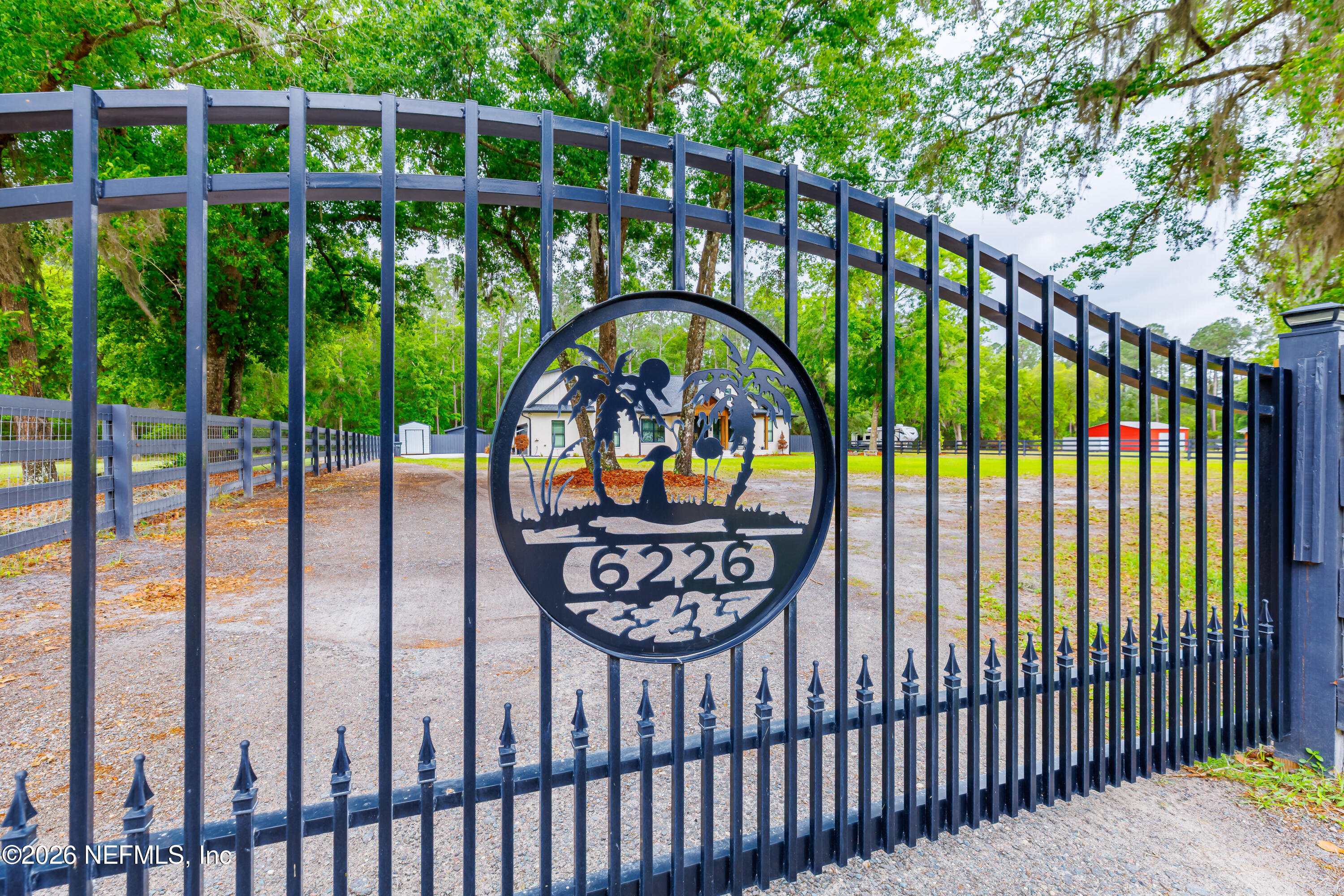 6226 Southwest 150th Street Starke, FL 32091 - Photo 47 of 53 Custom Design Gate