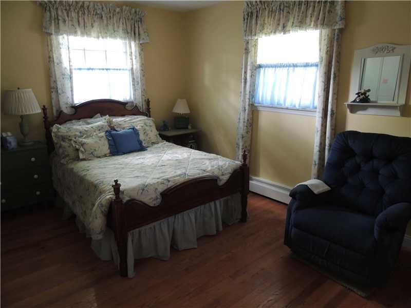 451 Burbank Road Indianapolis, IN 46219 - Photo 10 of 22 Gallery Image 10