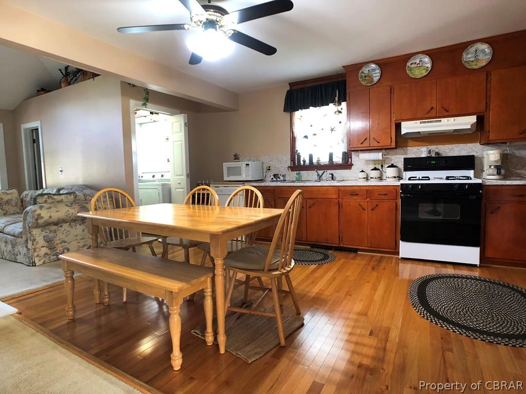 236 Colieville Lane Reedville, VA 22539 - Photo 7 of 35
