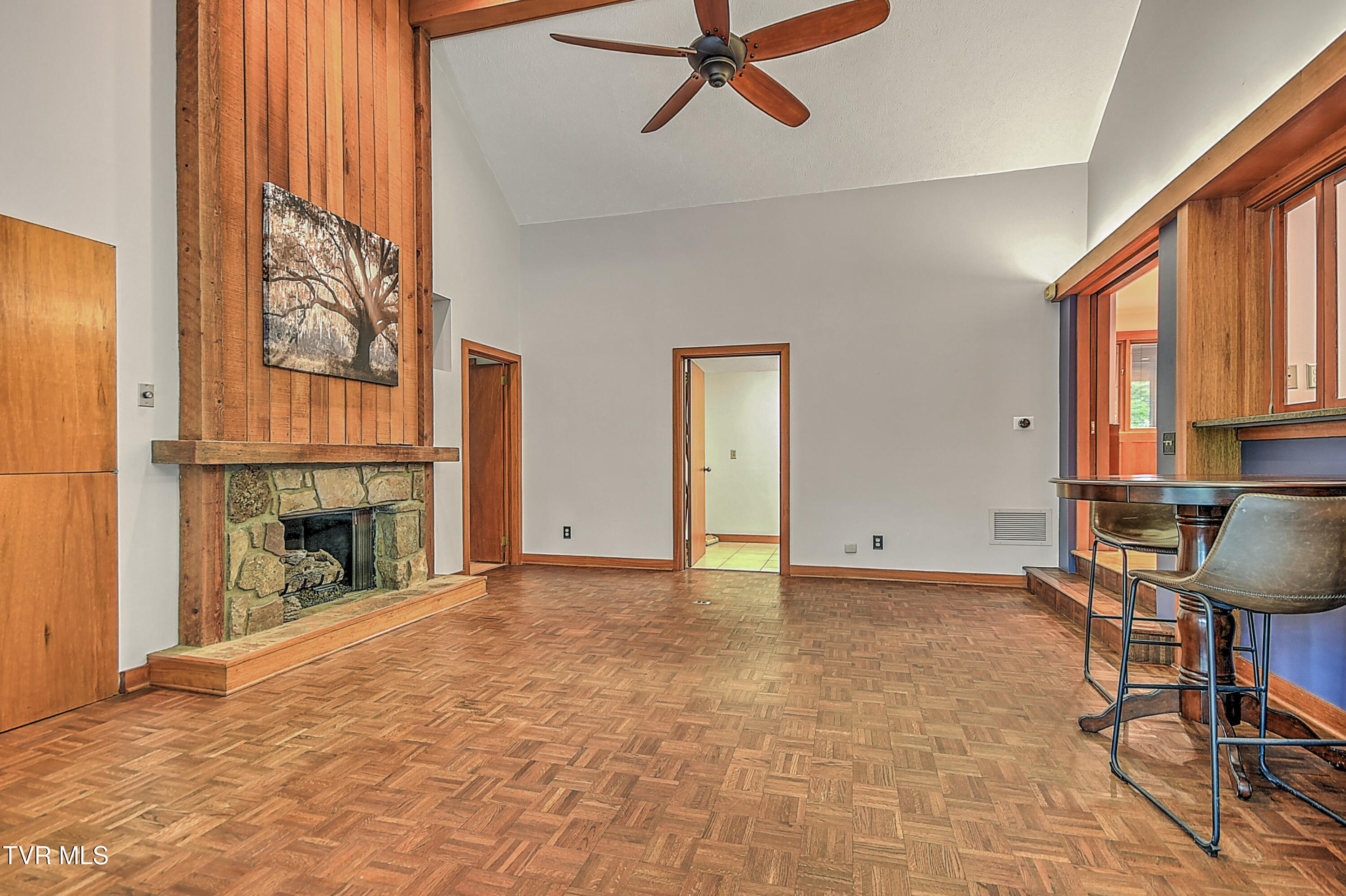 45 Grove Hill Road, Unit 45 Kingsport, TN 37660 - Photo 15 of 73 45 Grove Hill ES-16